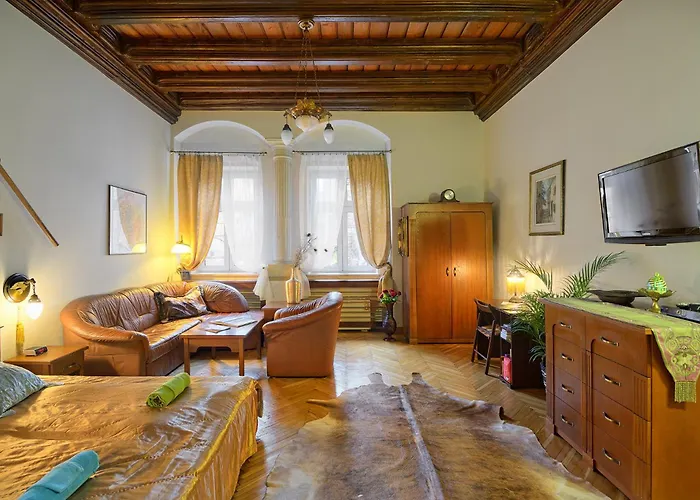 Knights&lords Apartment, Old Town Apartment